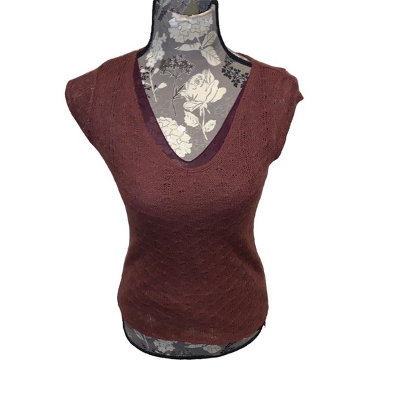 DKNY JEANS Rust Color V Neck Blouse size petite - Picture 2 of 9